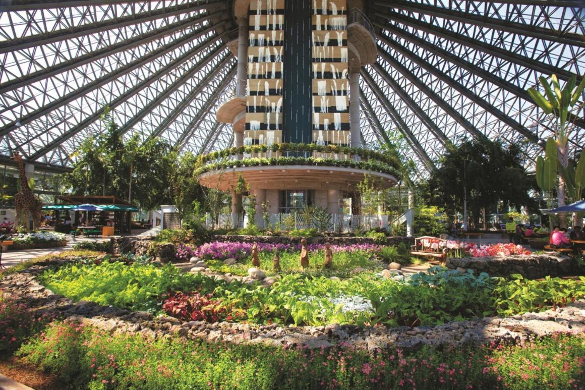 Hotel The Grang Jungmun Согвипхо Экстерьер фото